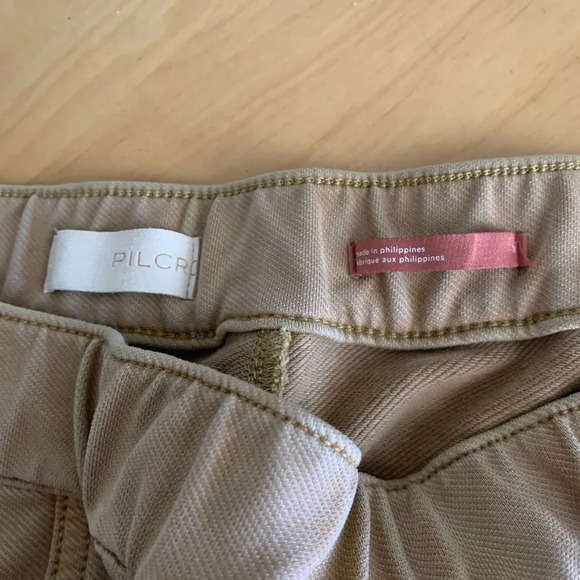 PILCRO by ANTHROPOLOGIE The Hiker Utility Leggings in Khaki - Picture 9 of 15